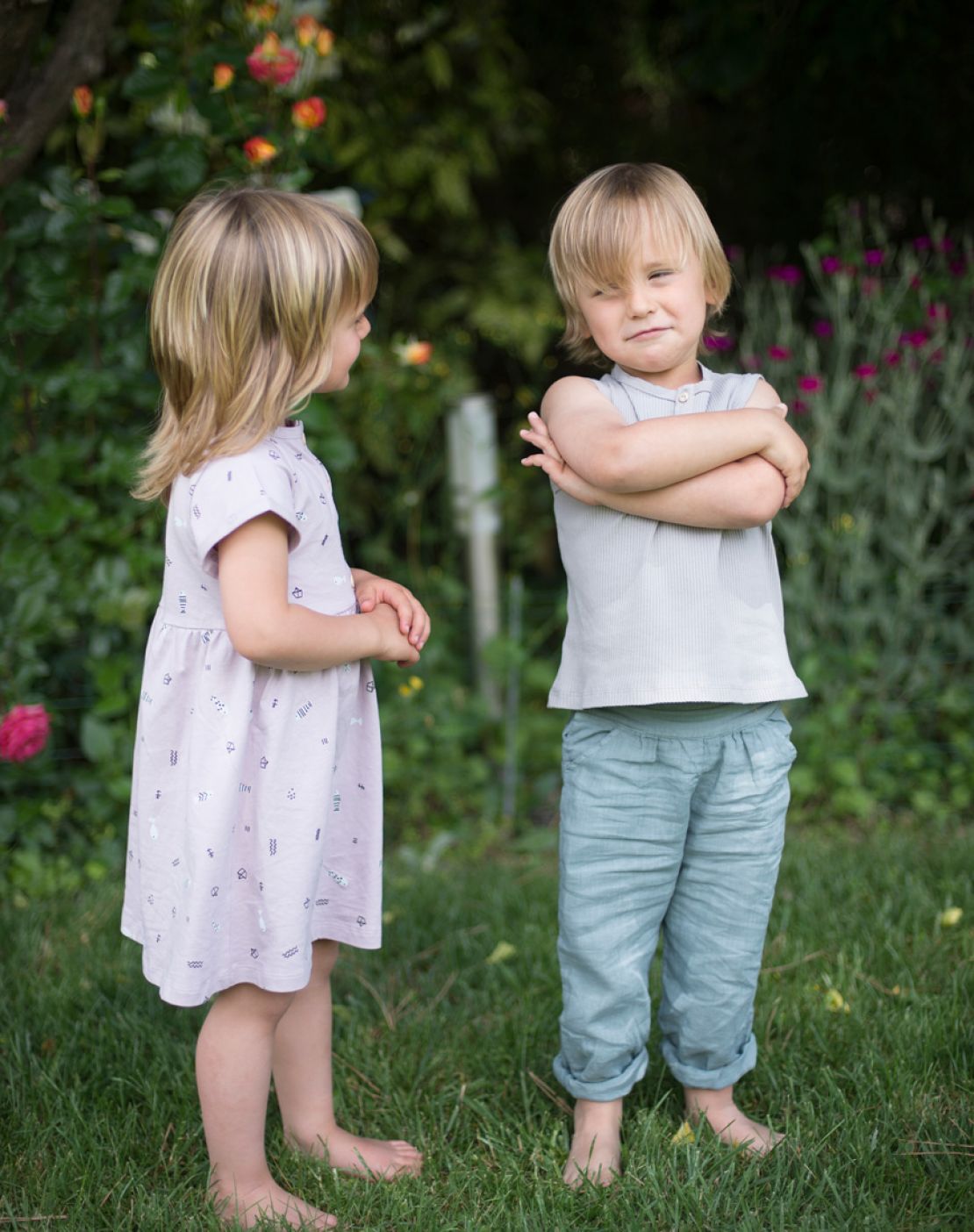 Camiseta tiras<br>GRIS