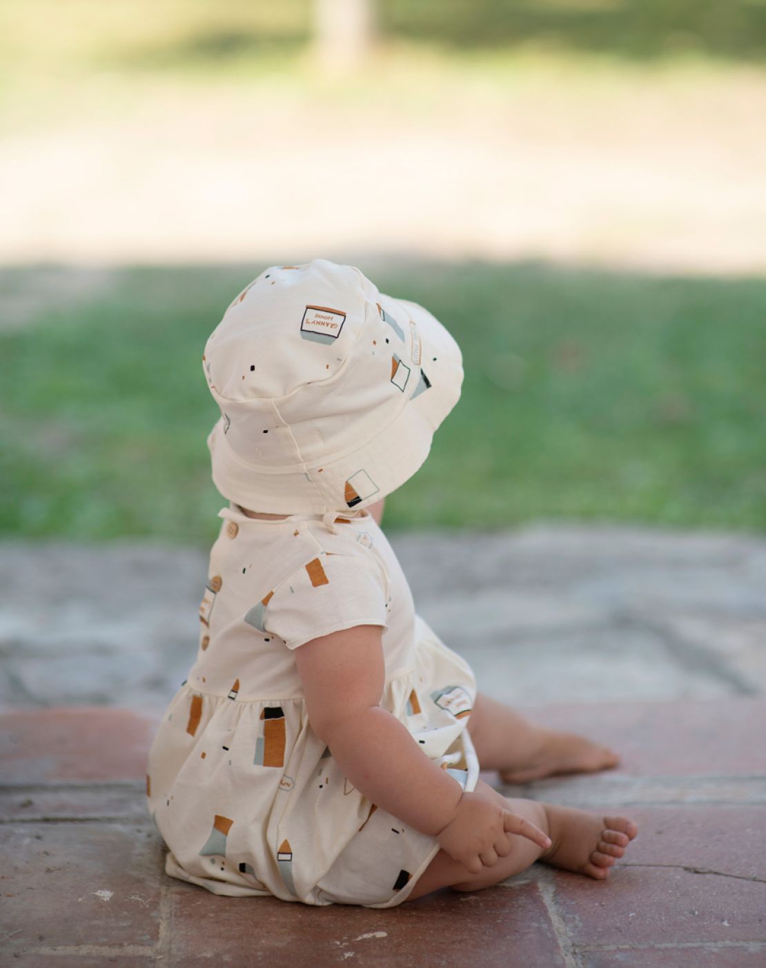 Gorro verano LITTLE TOWN