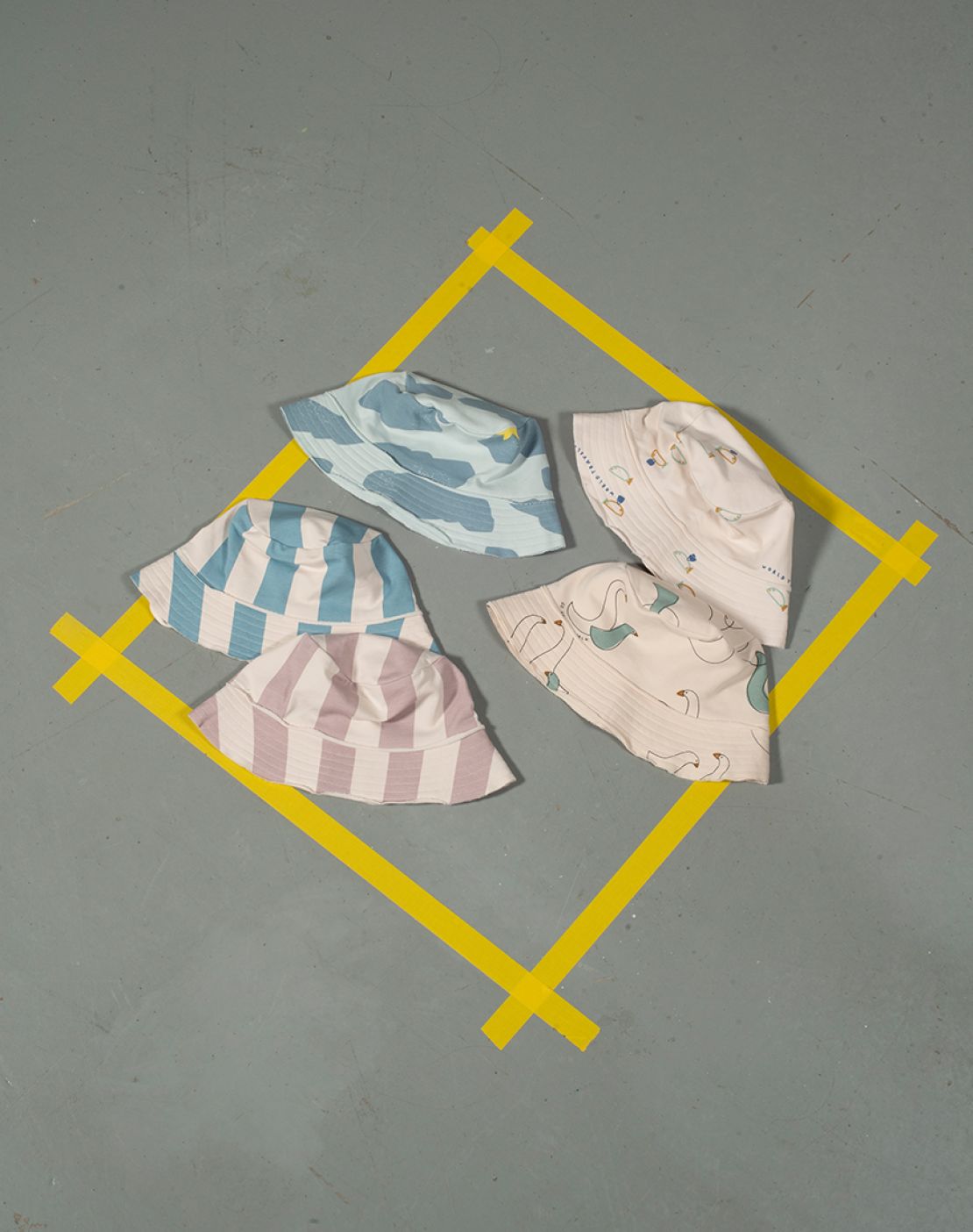 Gorro verano<br>STRIPES PINK