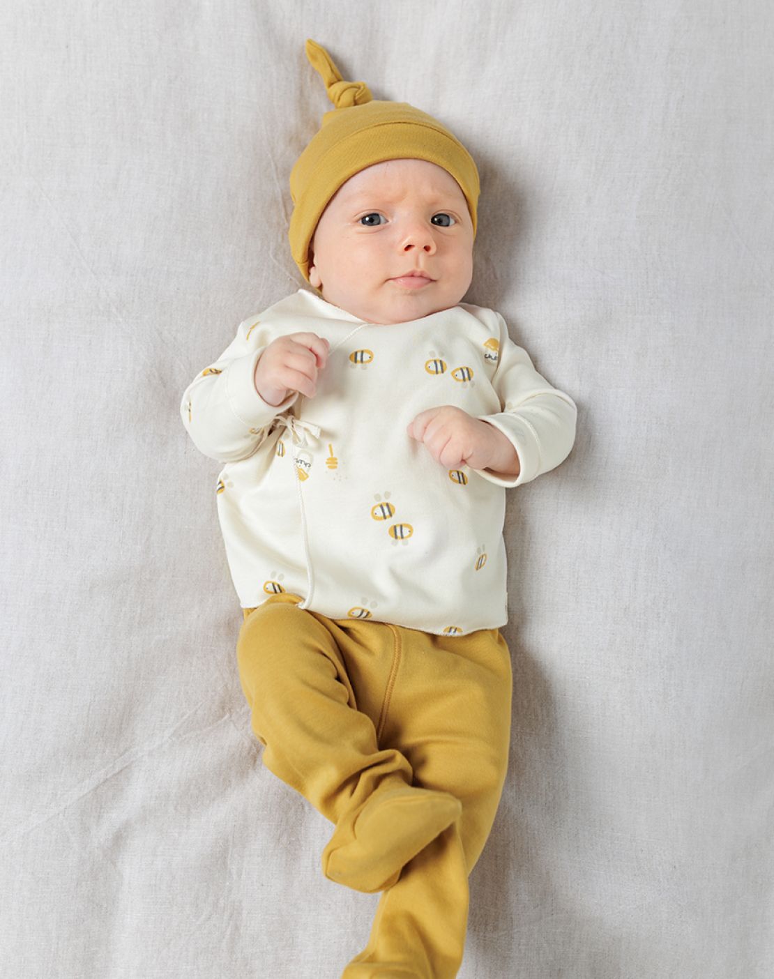 Jubón + Polaina<br>Bees