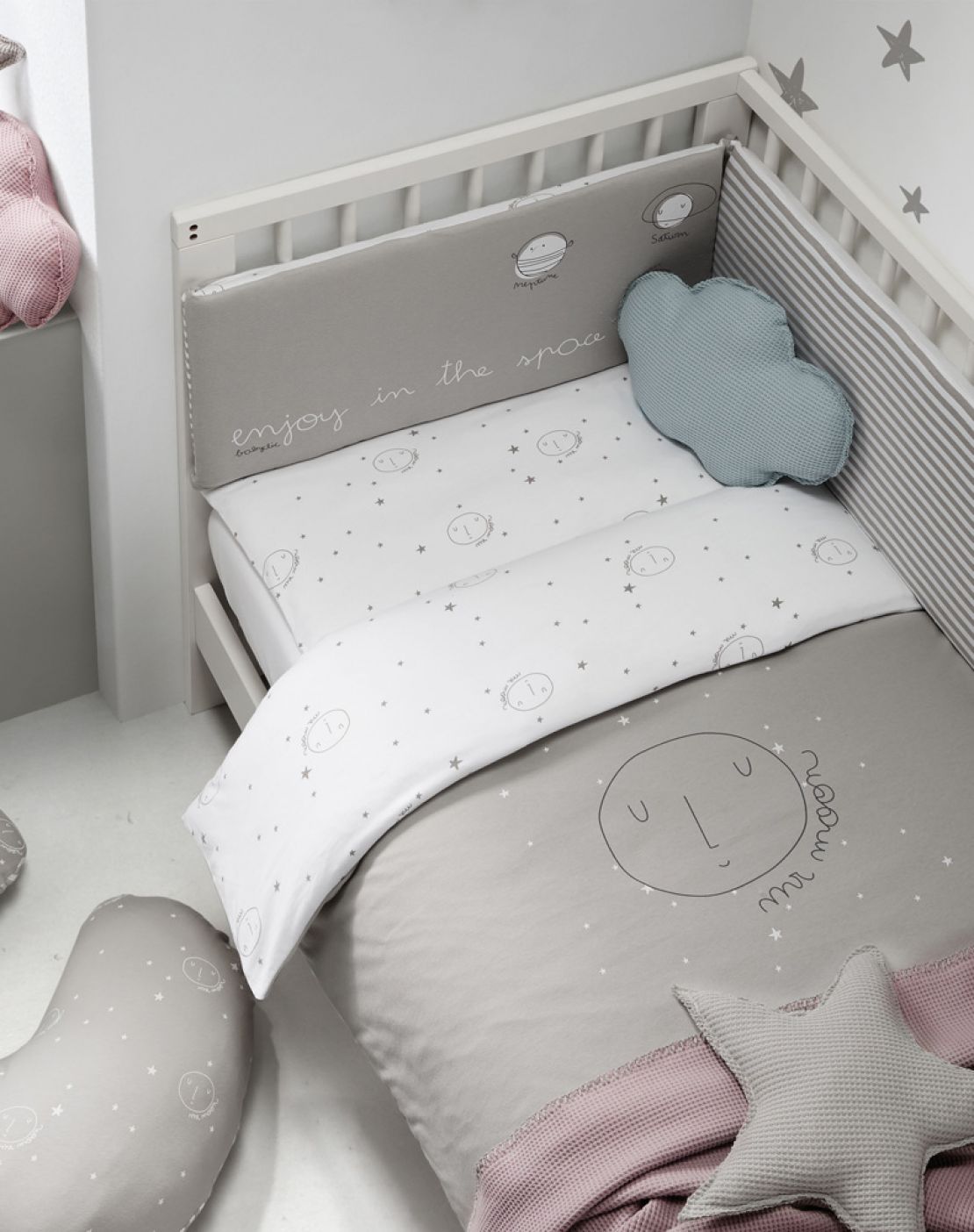 Protector MR. MOON GRIS