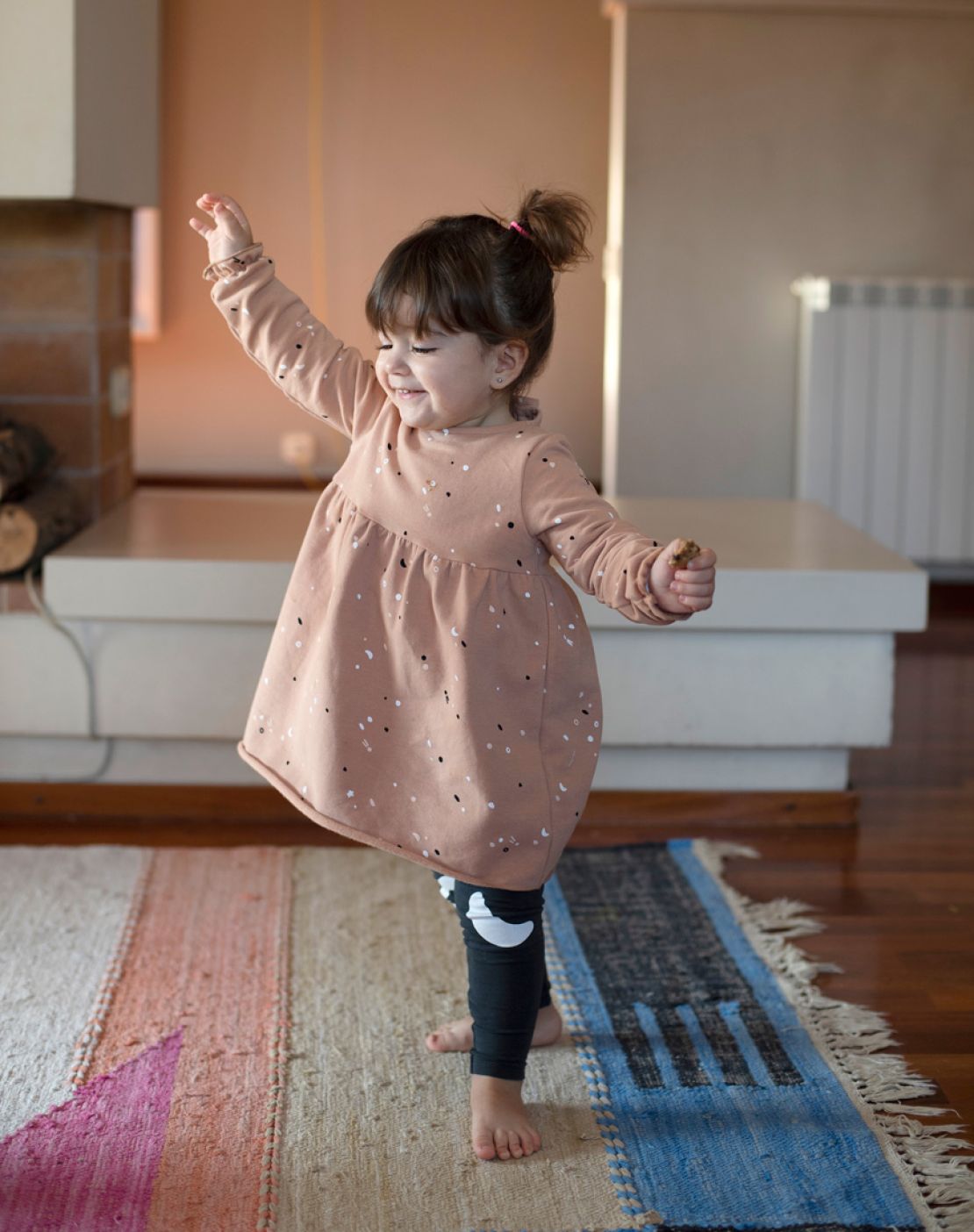 Vestido<br>COSMOS ALMOND